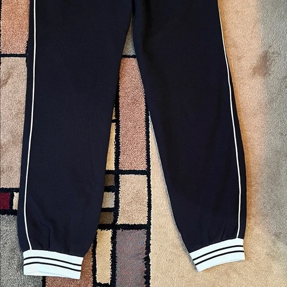 Gucci Sweatpants  / Jogger Pants with GG Logo (Size: L Men) - Authentic - Picture 11 of 14